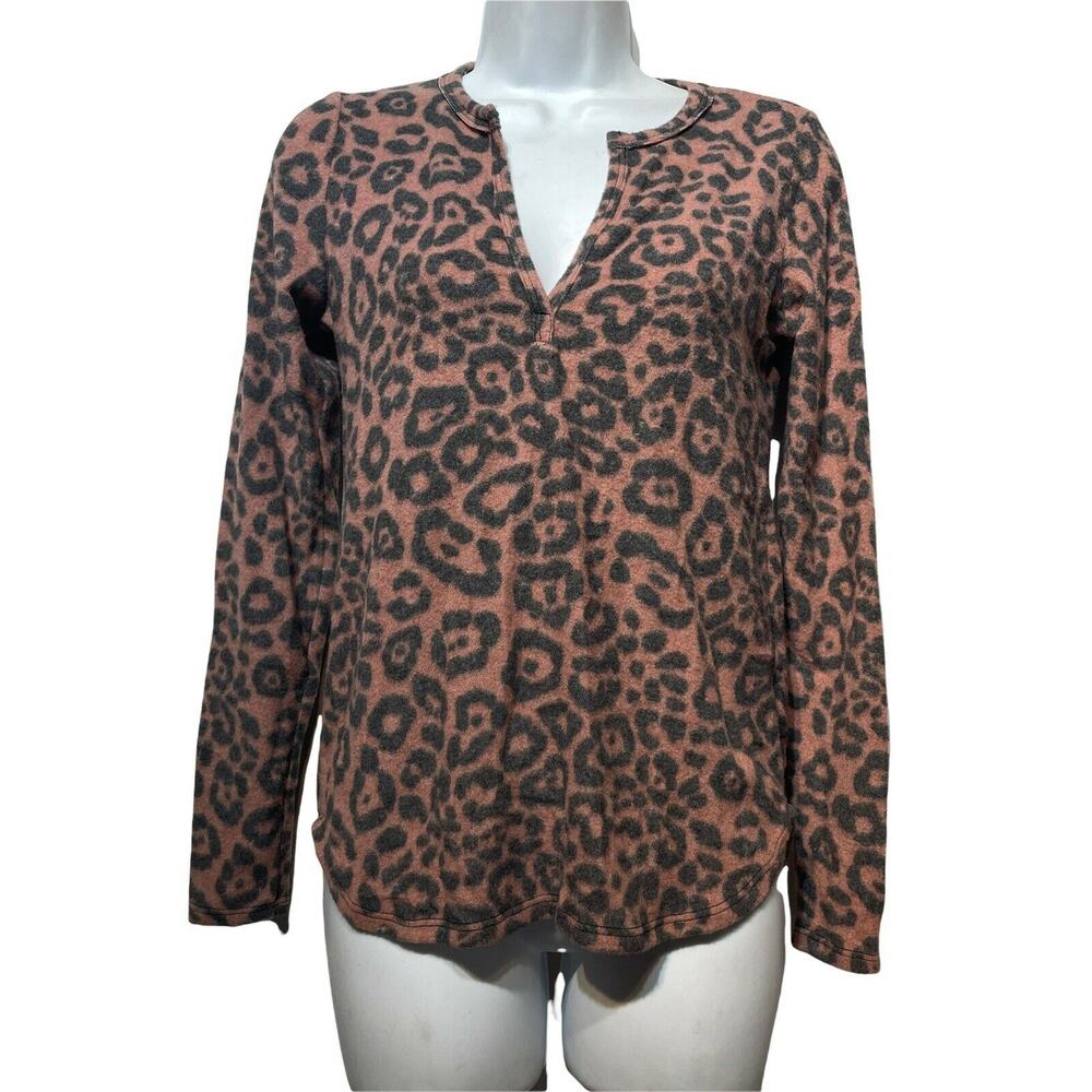 Socialite Rust Black cheetah leopard Animal Print V Neck Pullover Size S